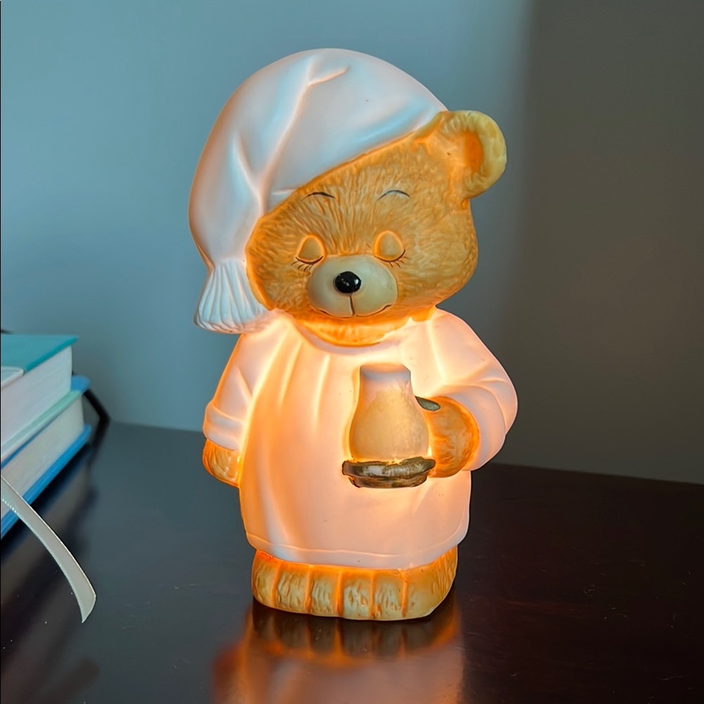 Bear Night Light - Picture 2 of 8